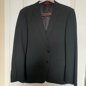 John Varvatos Men’s partially lined Black Sport Coat. excellent condition